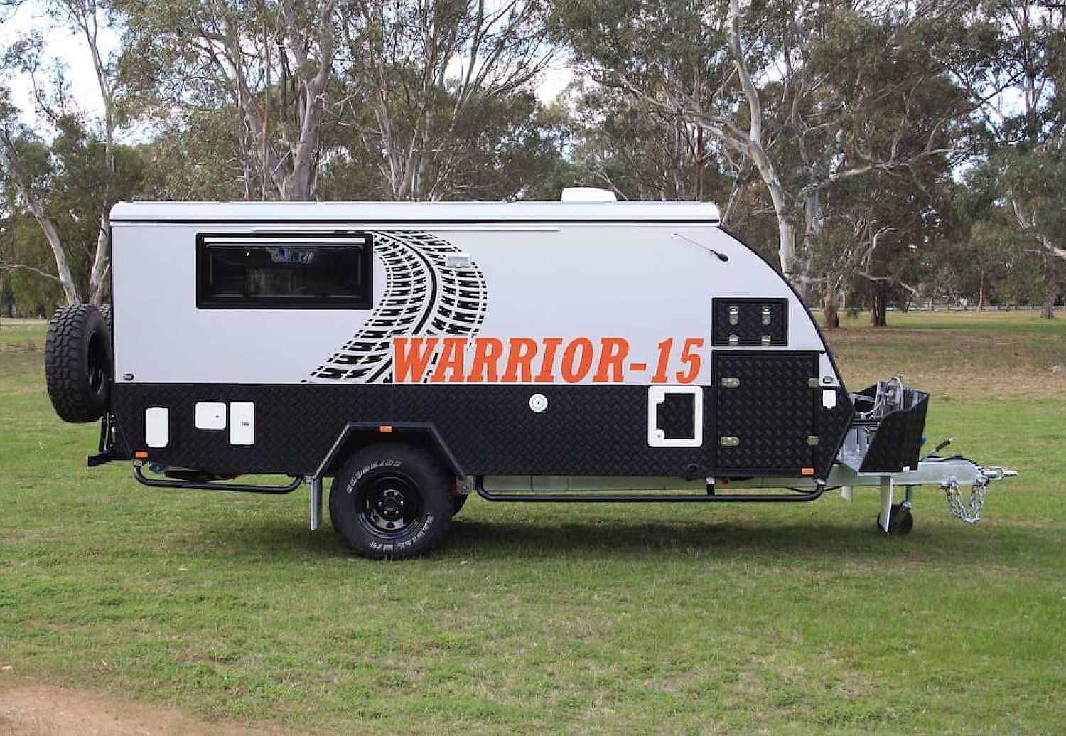 Warrior-15 Off Road Hybrid Caravan
